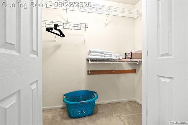 11 N Squirrel Road, Auburn Hills, MI 48326