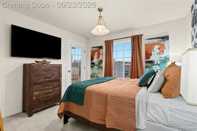 11 N Squirrel Road, Auburn Hills, MI 48326