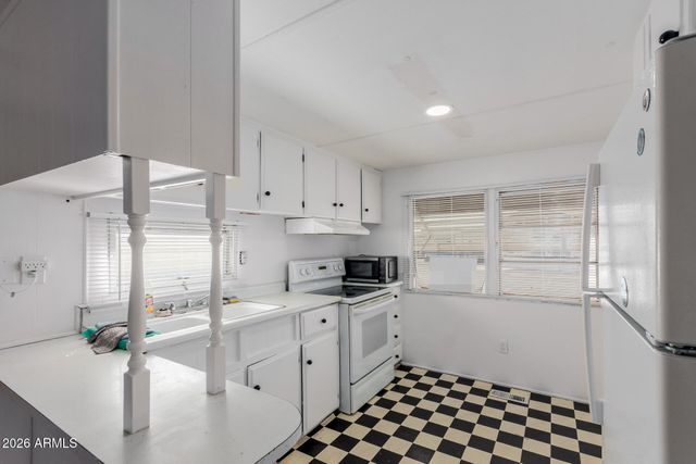 2434 E Main Street 123, Mesa, AZ 85213