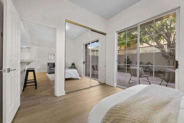 521 Arbor Dr 105, San Diego, CA 92103