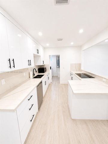 1508 Funston Street, Hollywood, FL 33020