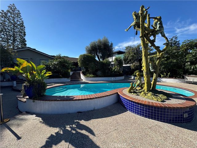 5411 E El Cedral, Long Beach, CA 90815