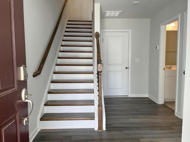 1705 Barrett Run Trail, Apex, NC 27502