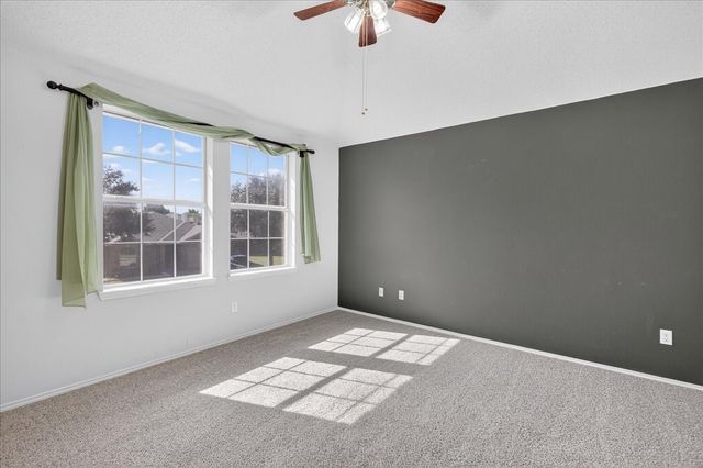 526 Colt Drive, Forney, TX 75126