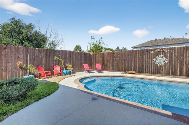 526 Colt Drive, Forney, TX 75126