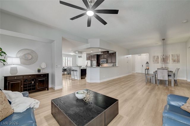 7317 Great Dover Street, Las Vegas, NV 89166