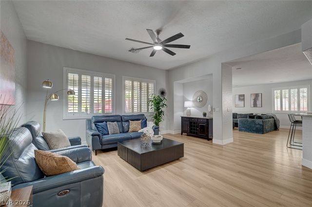 7317 Great Dover Street, Las Vegas, NV 89166