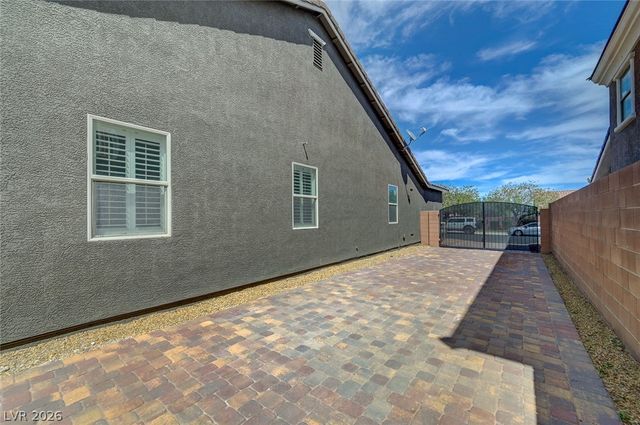 7317 Great Dover Street, Las Vegas, NV 89166