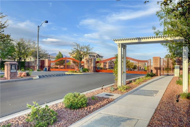 7317 Great Dover Street, Las Vegas, NV 89166