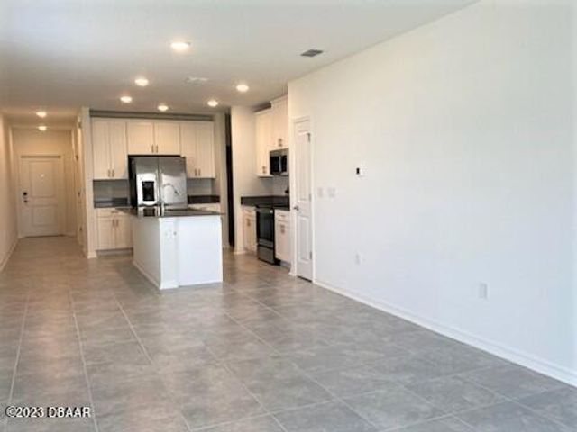 1224 Sand Trap Court, Daytona Beach, FL 32124