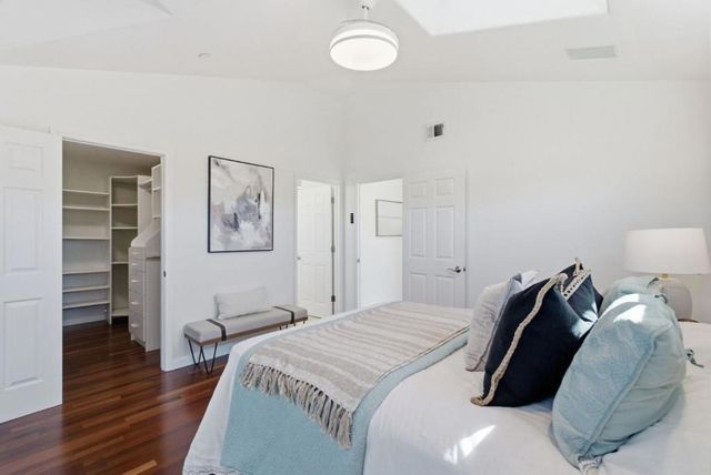 390 E Washington Avenue, Sunnyvale, CA 94086