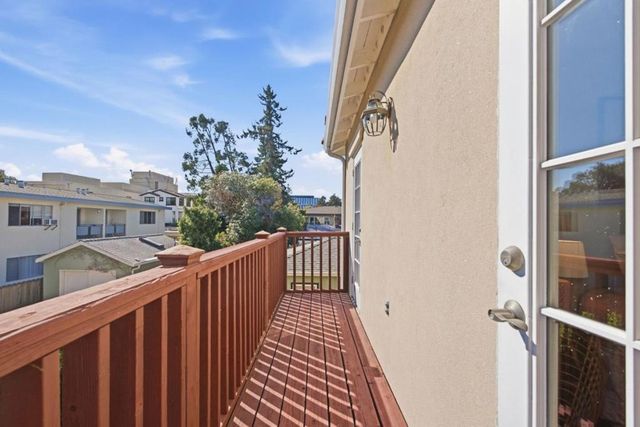 390 E Washington Avenue, Sunnyvale, CA 94086