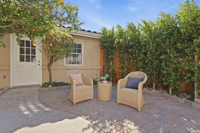 390 E Washington Avenue, Sunnyvale, CA 94086