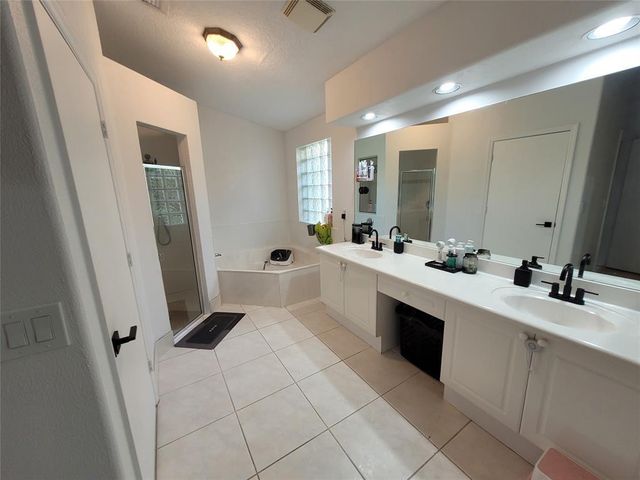 6416 BARTON CREEK Circle, Lake Worth, FL 33463