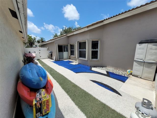 6416 BARTON CREEK Circle, Lake Worth, FL 33463