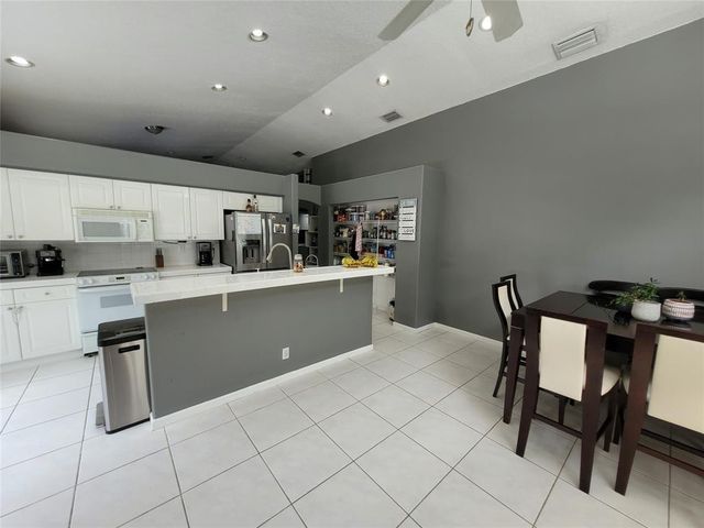 6416 BARTON CREEK Circle, Lake Worth, FL 33463