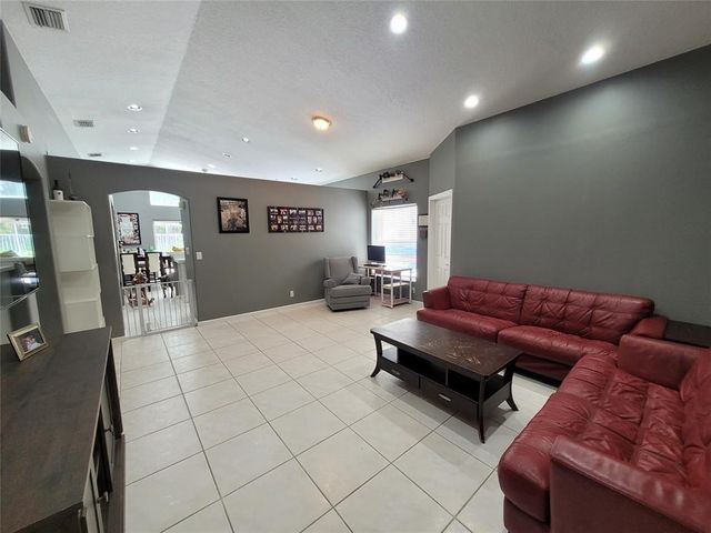6416 BARTON CREEK Circle, Lake Worth, FL 33463