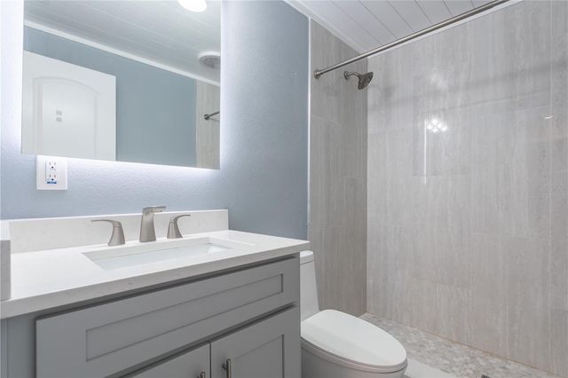 2021 VALLEY DRIVE, Dunedin, FL 34698