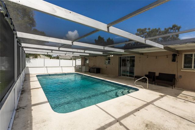 2021 VALLEY DRIVE, Dunedin, FL 34698