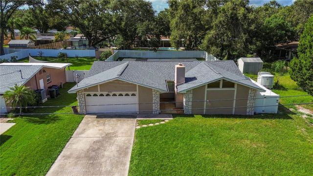 2021 VALLEY DRIVE, Dunedin, FL 34698