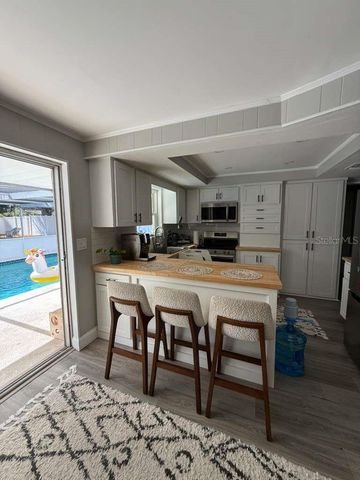 2021 VALLEY DRIVE, Dunedin, FL 34698