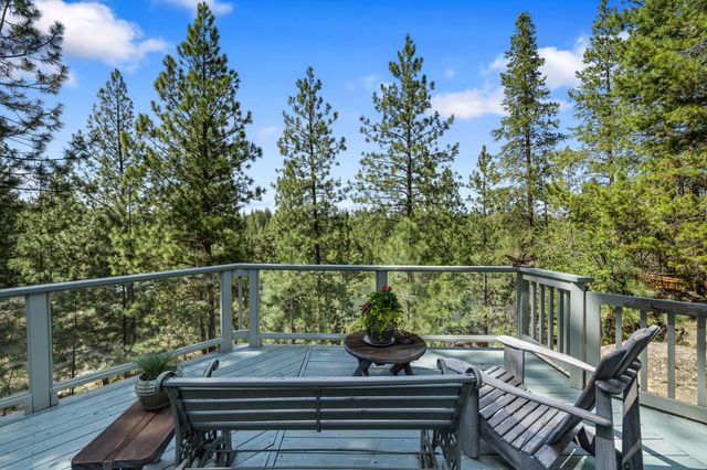 60655 River Bend Drive, Bend, OR 97702