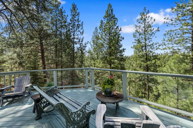 60655 River Bend Drive, Bend, OR 97702