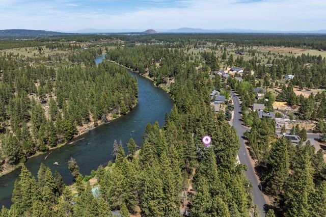 60655 River Bend Drive, Bend, OR 97702