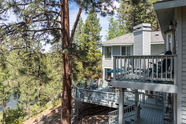 60655 River Bend Drive, Bend, OR 97702