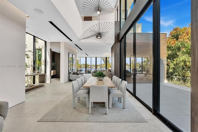 535 N Shore Dr, Miami Beach, FL 33141