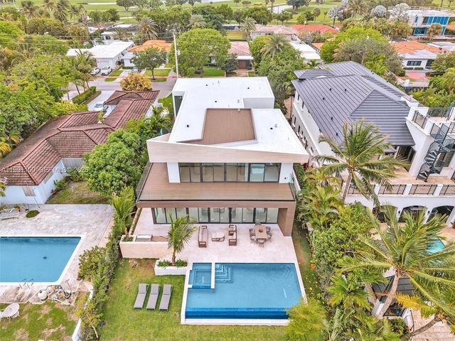 535 N Shore Dr, Miami Beach, FL 33141