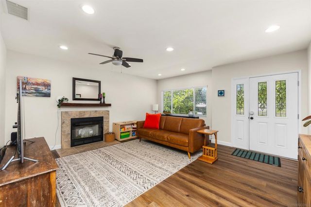 7719 Orien Ave., La Mesa, CA 91941