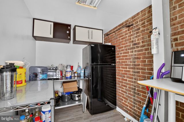214 FAIRMOUNT AVE, Philadelphia, PA 19123
