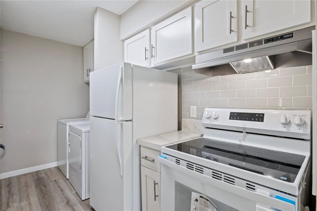 200 Yacht Club Lane 200, El Lago, TX 77586