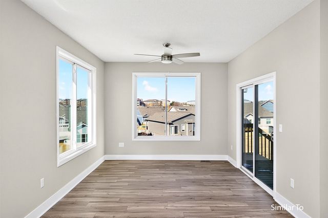 16700 Walnut Meadows Circle, Urbandale, IA 50323