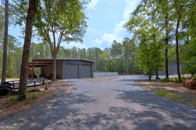4000 Old River Road S, Brooklet, GA 30415
