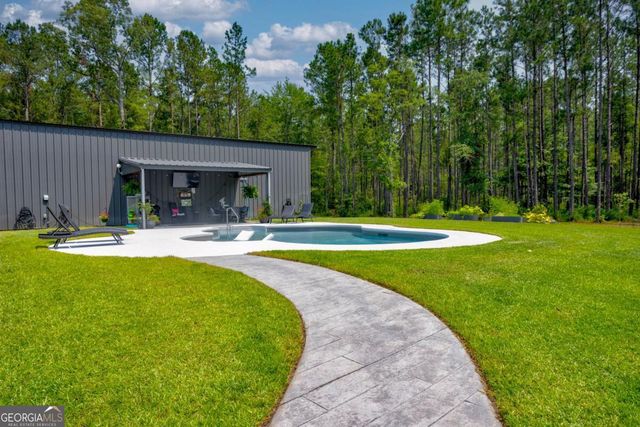 4000 Old River Road S, Brooklet, GA 30415