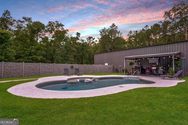 4000 Old River Road S, Brooklet, GA 30415