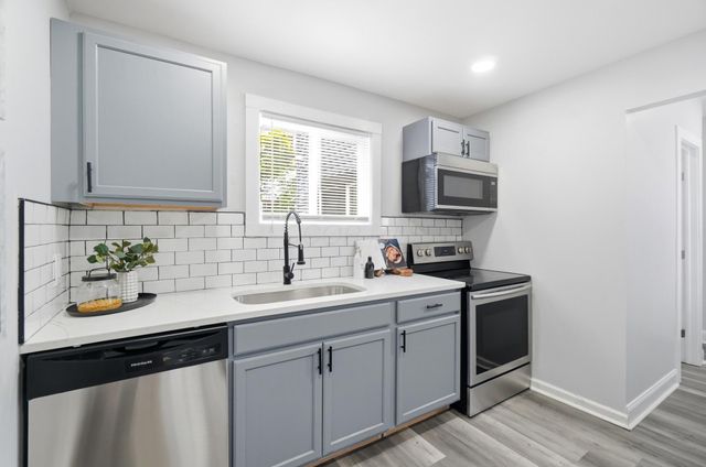 1218 E 22nd Avenue, Columbus, OH 43211
