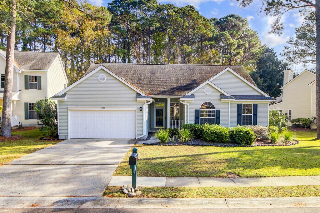 1192 Old Course Lane, Mount Pleasant, SC 29466