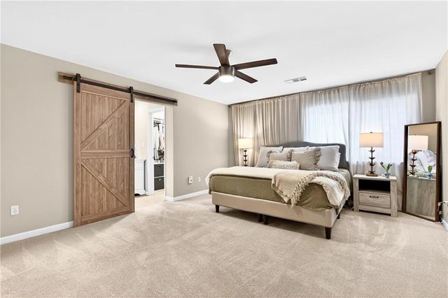 825 Lake Forest Circle, Roswell, GA 30076