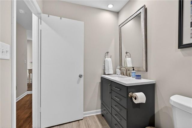 825 Lake Forest Circle, Roswell, GA 30076