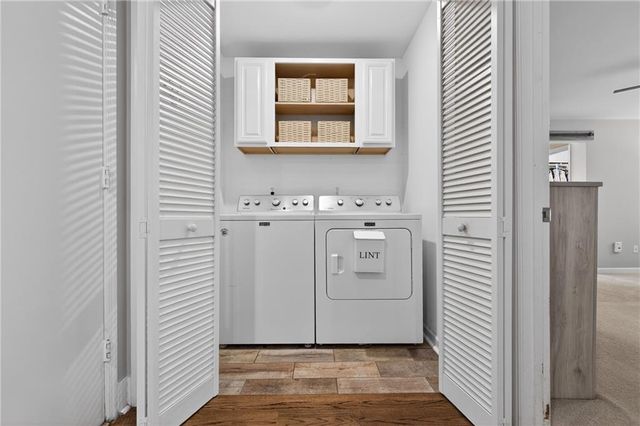 825 Lake Forest Circle, Roswell, GA 30076