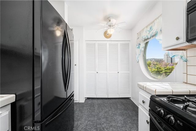 535 W 4th, Long Beach, CA 90802
