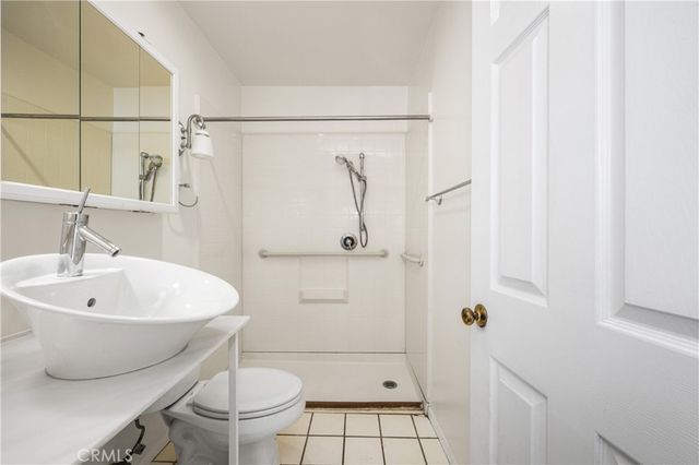 535 W 4th, Long Beach, CA 90802