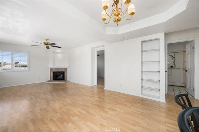 535 W 4th, Long Beach, CA 90802