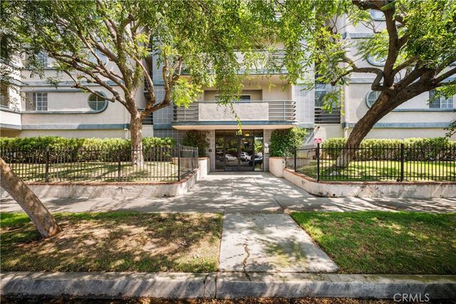 535 W 4th, Long Beach, CA 90802