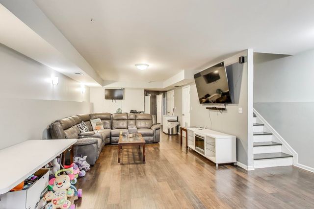 8618 S Morgan Street, Chicago, IL 60620