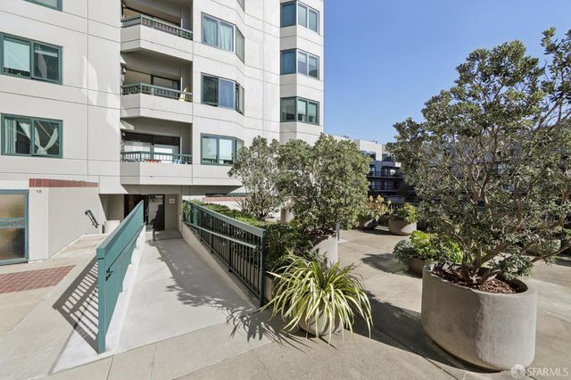 601 Van Ness Avenue 1112, San Francisco, CA 94102