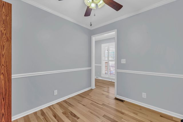 2207 Tom Dr, Clarksville, TN 37043